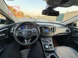 كرايسلر 200